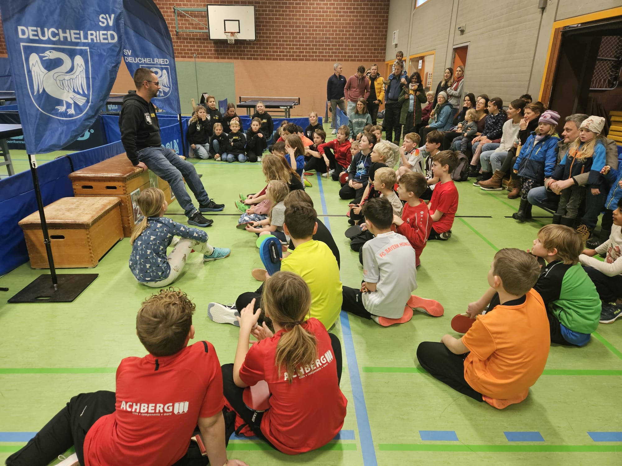 Bei der Begrüßung der Minis 2