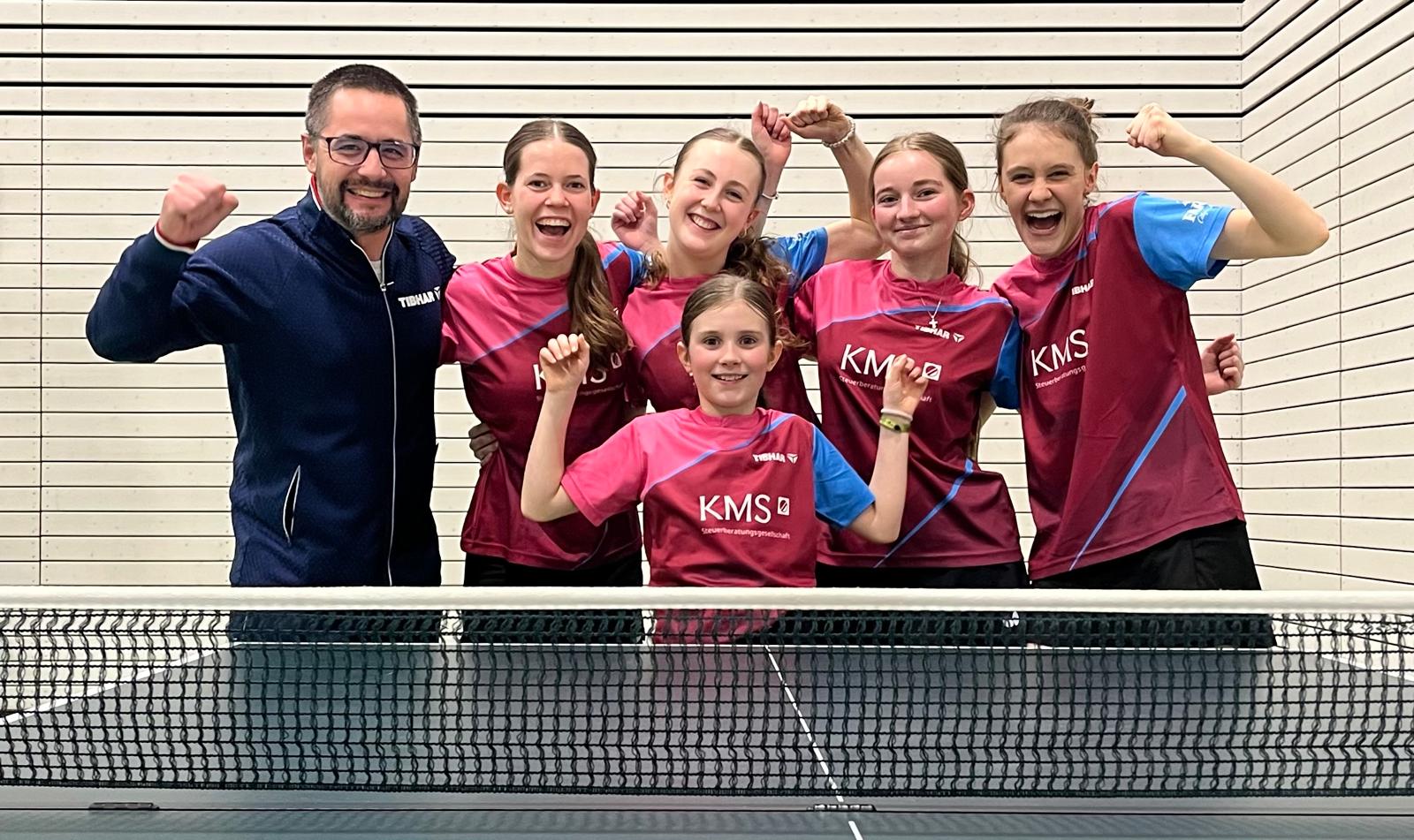 SVD Maedchen in Erdmannhausen